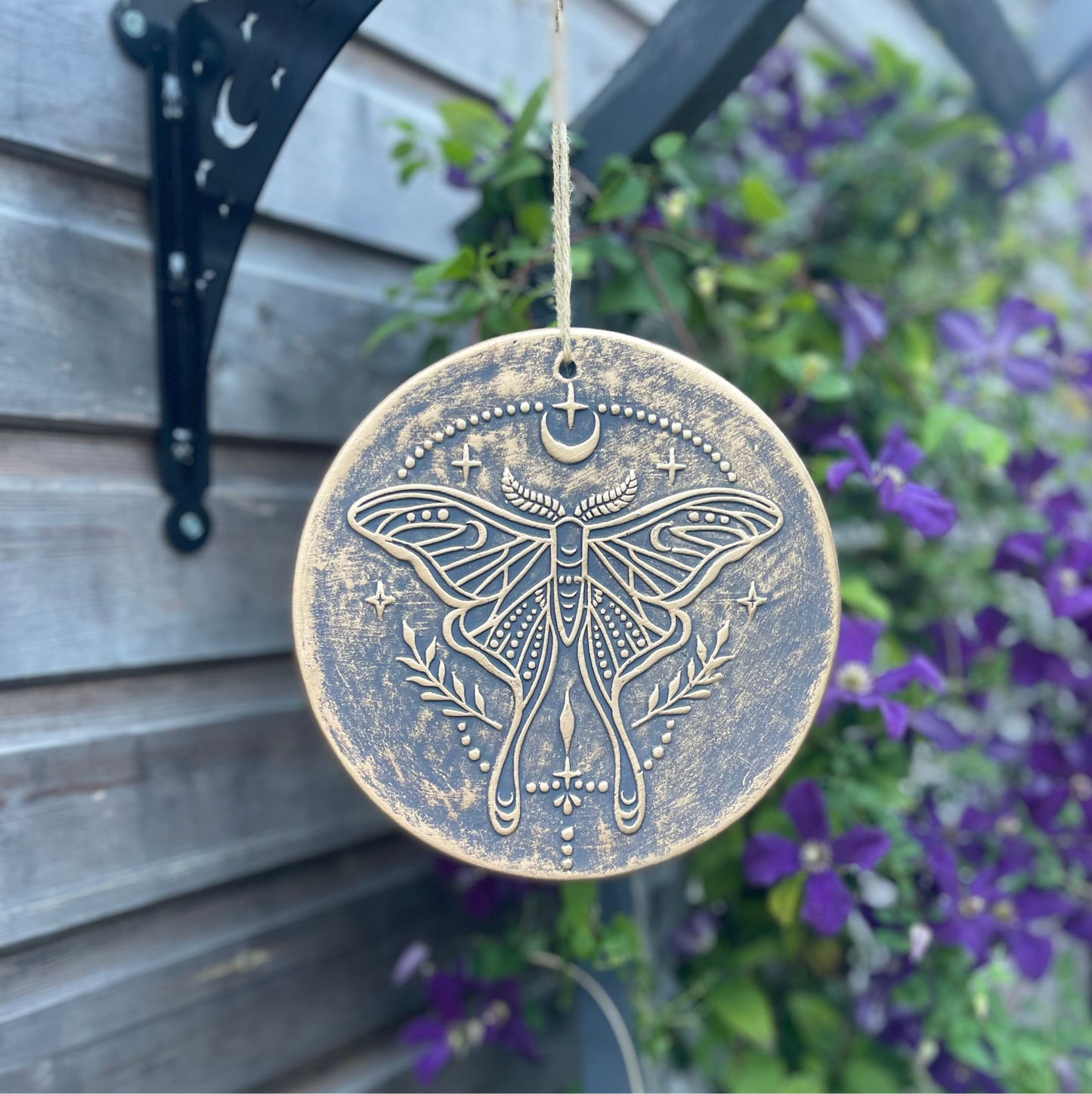 Bronze Rustic Luna Moth Wall Plaque – Celestial Garden Decor, Terracotta Pottery Anniversary Gift, Mystical Spiritual Hanging Wall Decor