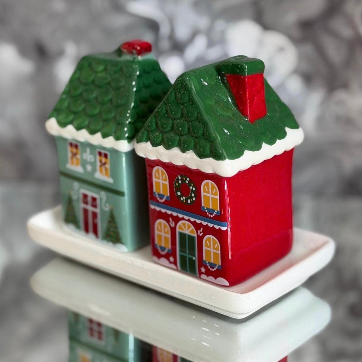 Christmas House Salt & Pepper Shaker Set