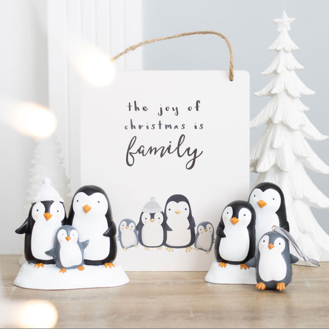 Cute Festive Penguin Hanging Family Quote Wall Sign Christmas Ornament Decoration