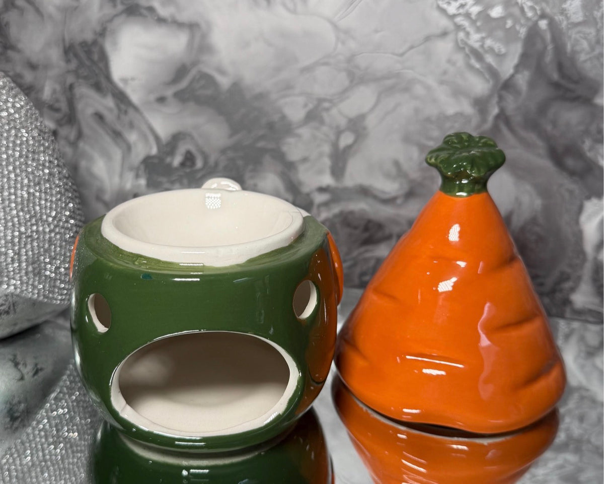 Autumn Gonk Oil Burner, Carrot Gnome Wax Melt Warmer, Cosy Fall Home Decor, Seasonal Home Fragrance Gift