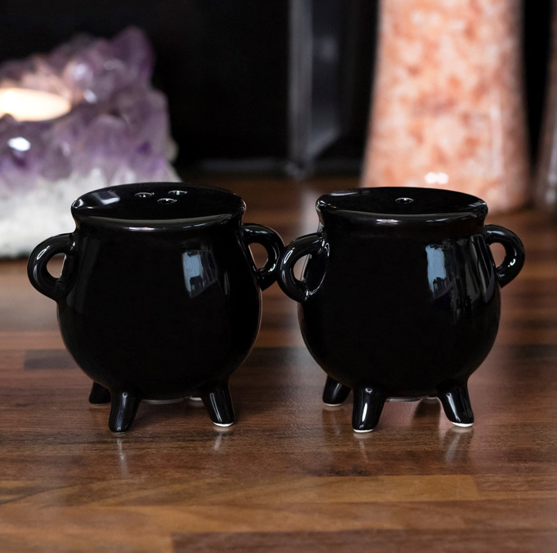 Novelty Cauldron Salt & Pepper Pots Shakers Set Gothic Witch Kitchen Decor Halloween Gifts