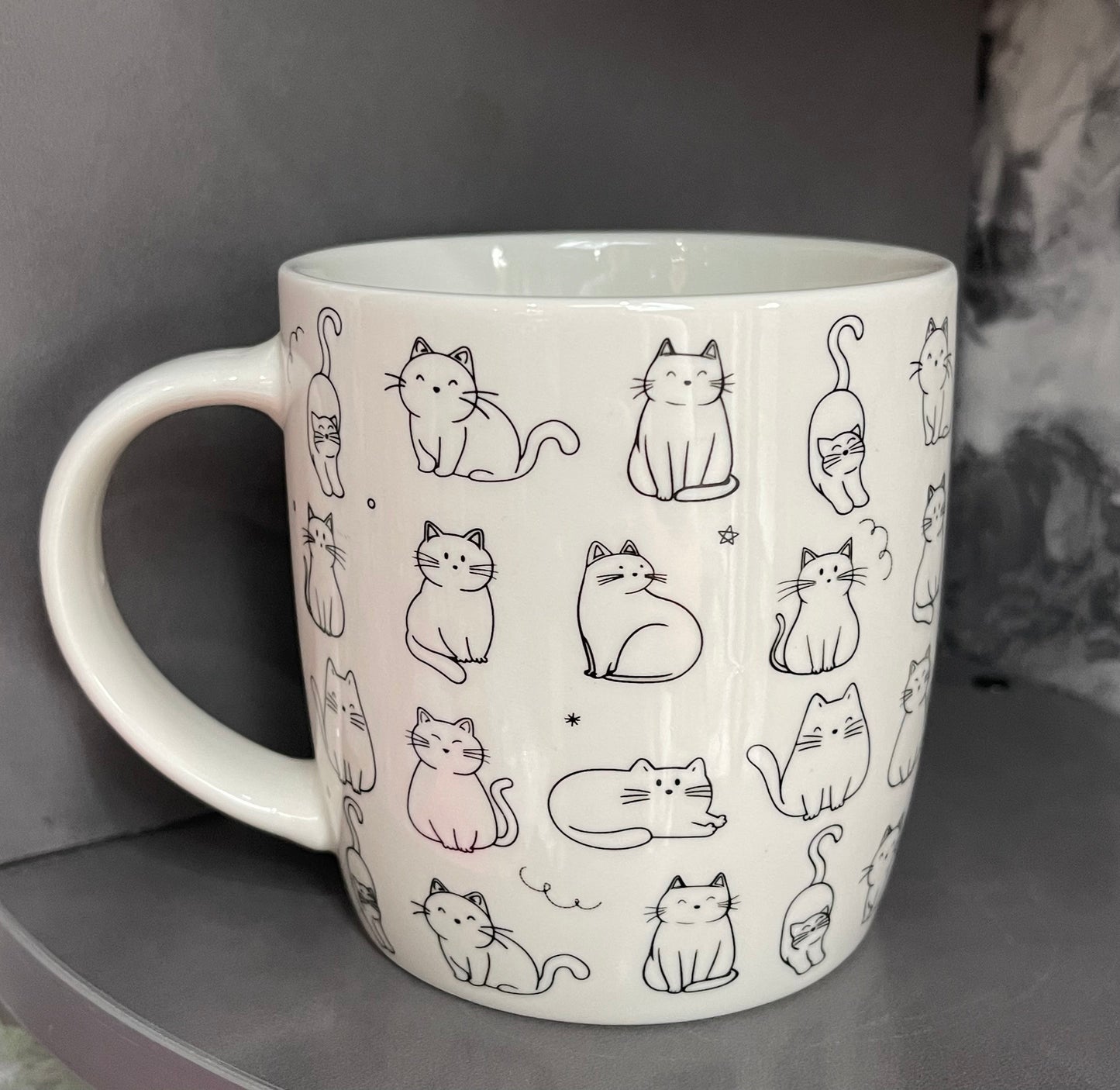 Cat Pattern Mug – White Ceramic Mug for Cat Lovers | Cute Home Gift