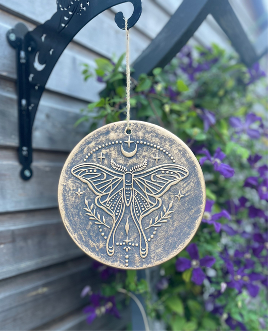 Bronze Rustic Luna Moth Wall Plaque – Celestial Garden Decor, Terracotta Pottery Anniversary Gift, Mystical Spiritual Hanging Wall Decor