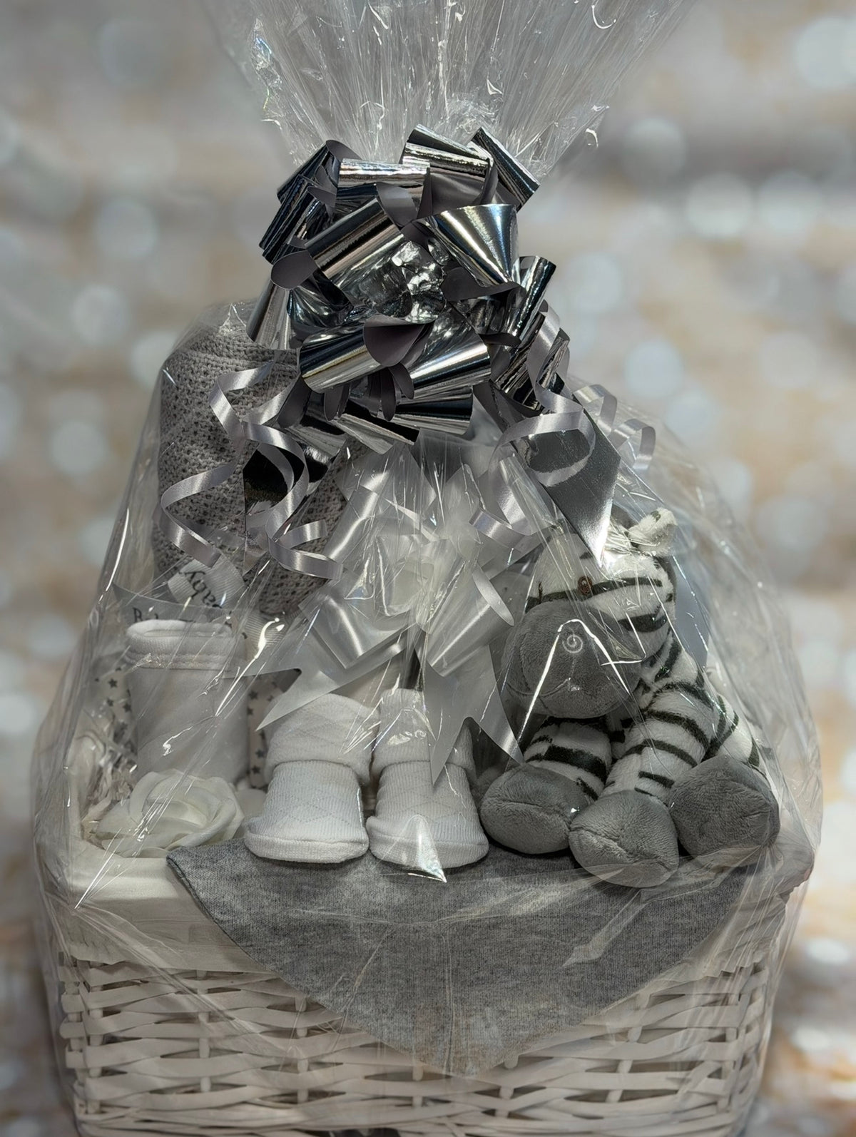 Zebra Baby Hamper, Unisex Newborn Gift Basket, Baby Shower Gift Set, Neutral Baby Hamper, New Baby Present