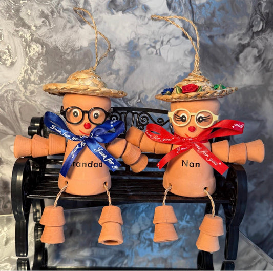 Personalised Pot People Couple on Bench with Glasses – Nan & Grandad Garden Gift