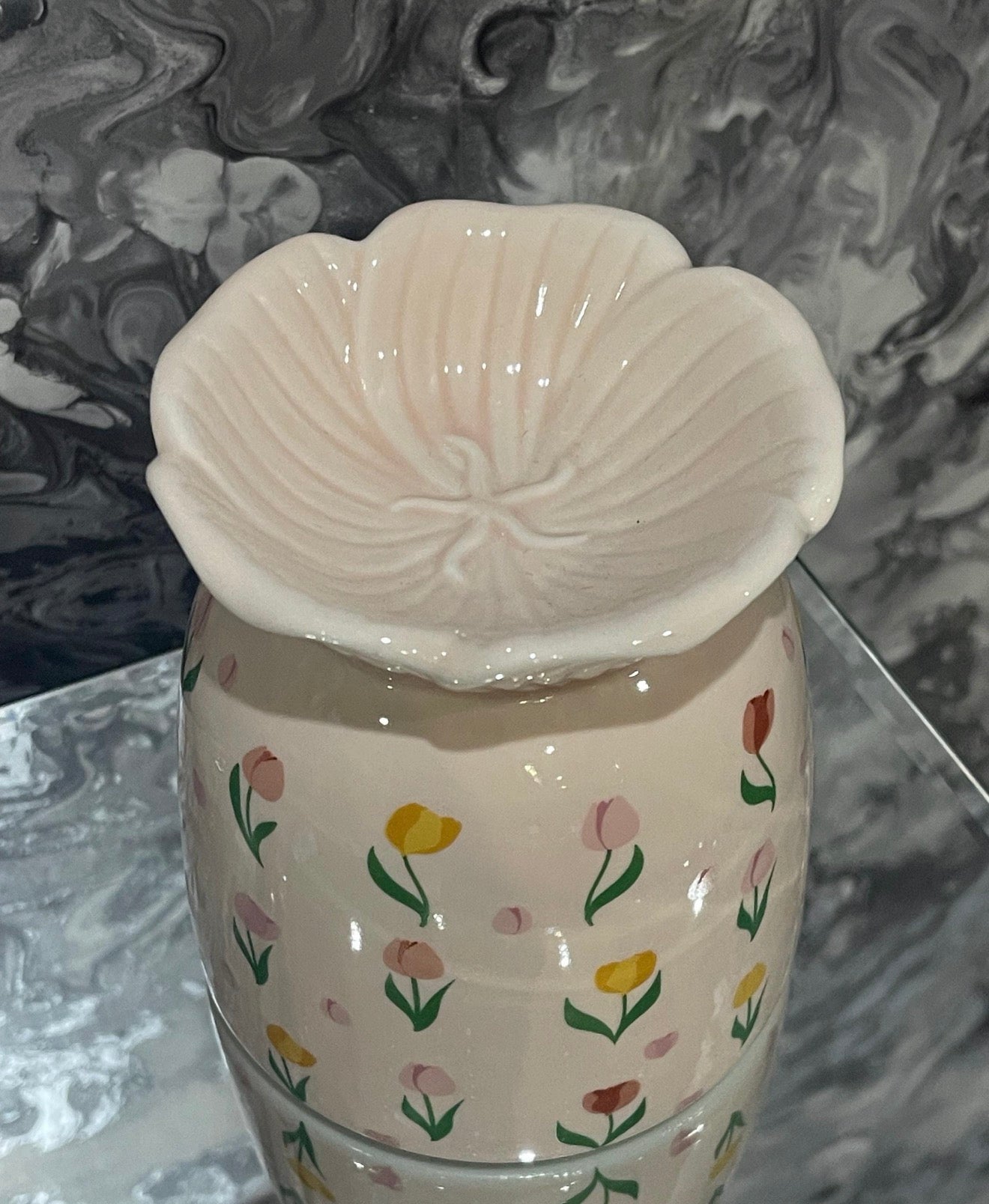 Tulip Flower Ceramic Oil Burner – Floral Wax Melt Warmer Spring Gifts For Mum