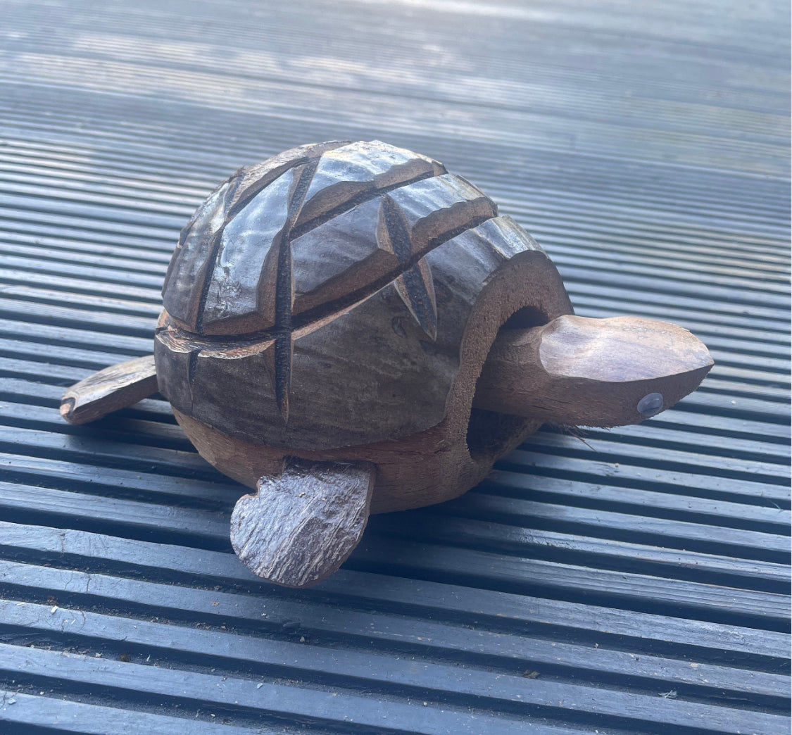 Nodding Turtle Wooden Decorative Garden Ornament