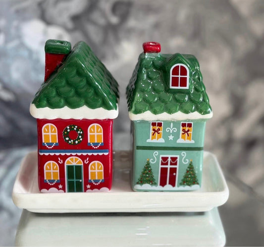 Christmas House Salt & Pepper Shaker Set