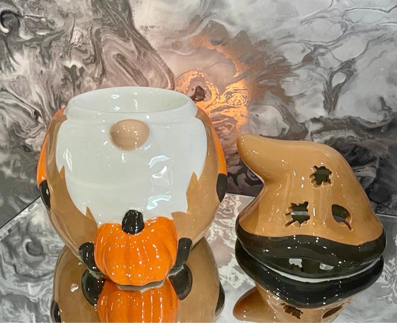 Autumn Gonk Oil Burner, Ceramic Pumpkin Wax Melt Warmer, Cosy Fall Home Decor, Leaf Gnome Home Fragrance Gift