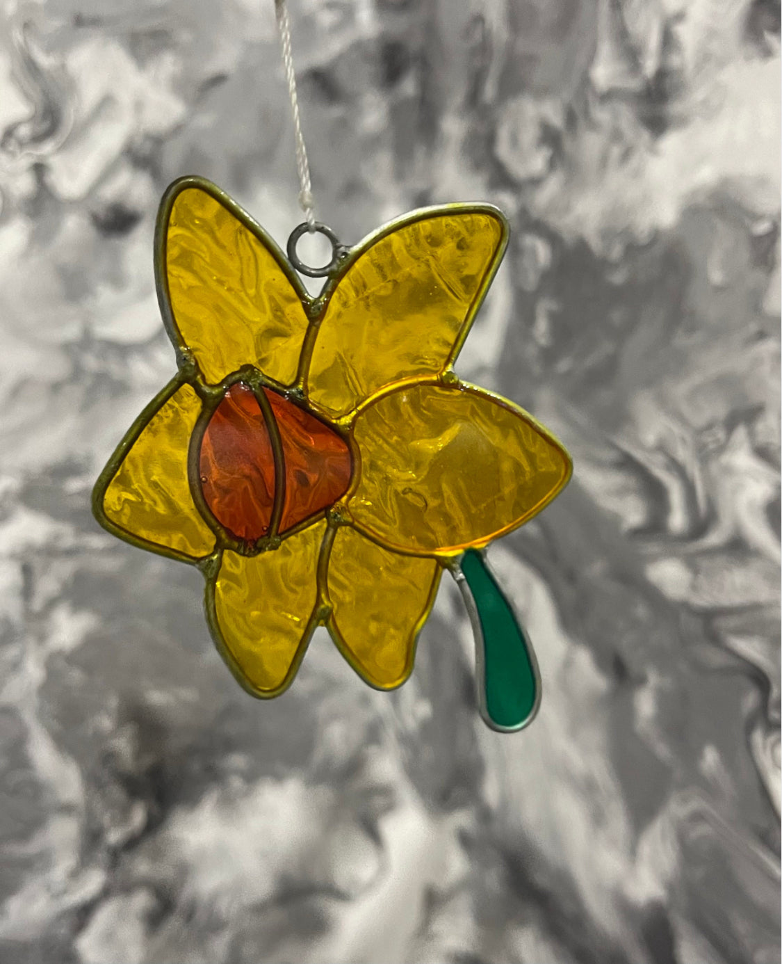 Daffodil Flower Suncatcher Wind Spinner Light Catcher Window or Garden Hanging decoration