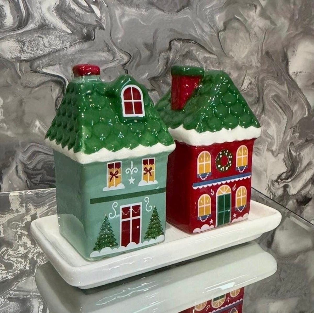 Christmas House Salt & Pepper Shaker Set
