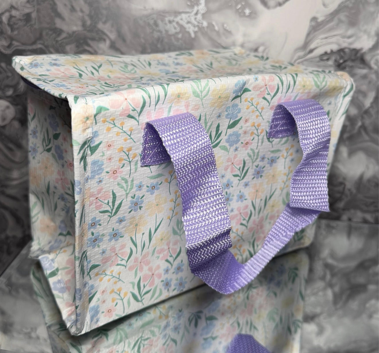 Spring Floral Insulated Lunch Bag Made from Recycled Plastic | Reusable Lunch Tote | Eco Friendly Gift | Lunch Bag for Work School Picnics