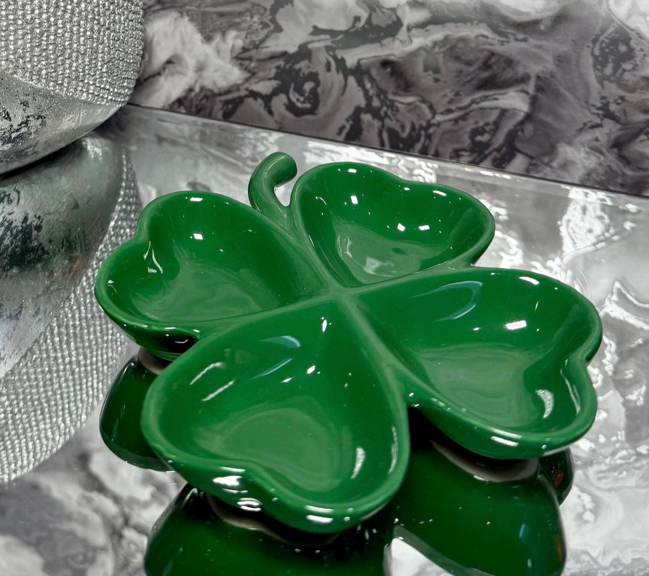 Four Leaf Clover Ceramic Trinket Dish, Lucky Shamrock Jewellery Tray, Ring Holder St Patrick’s Day Ornament Decor Gift