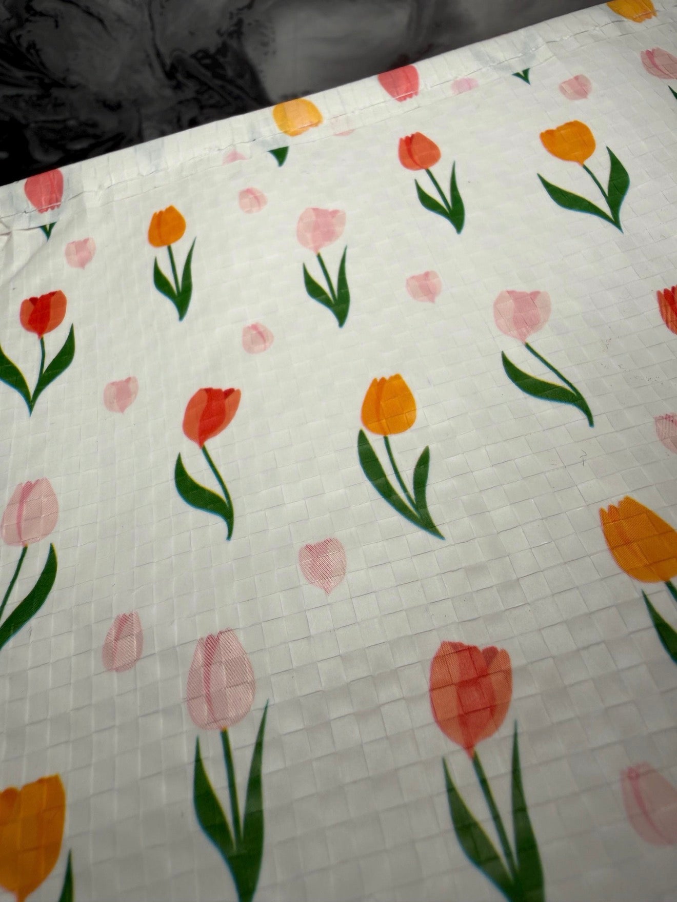 Floral Tulip Insulated Lunch Bag Made from Recycled Plastic | Reusable Lunch Tote | Eco Friendly Gift | Lunch Bag for Work School Picnics