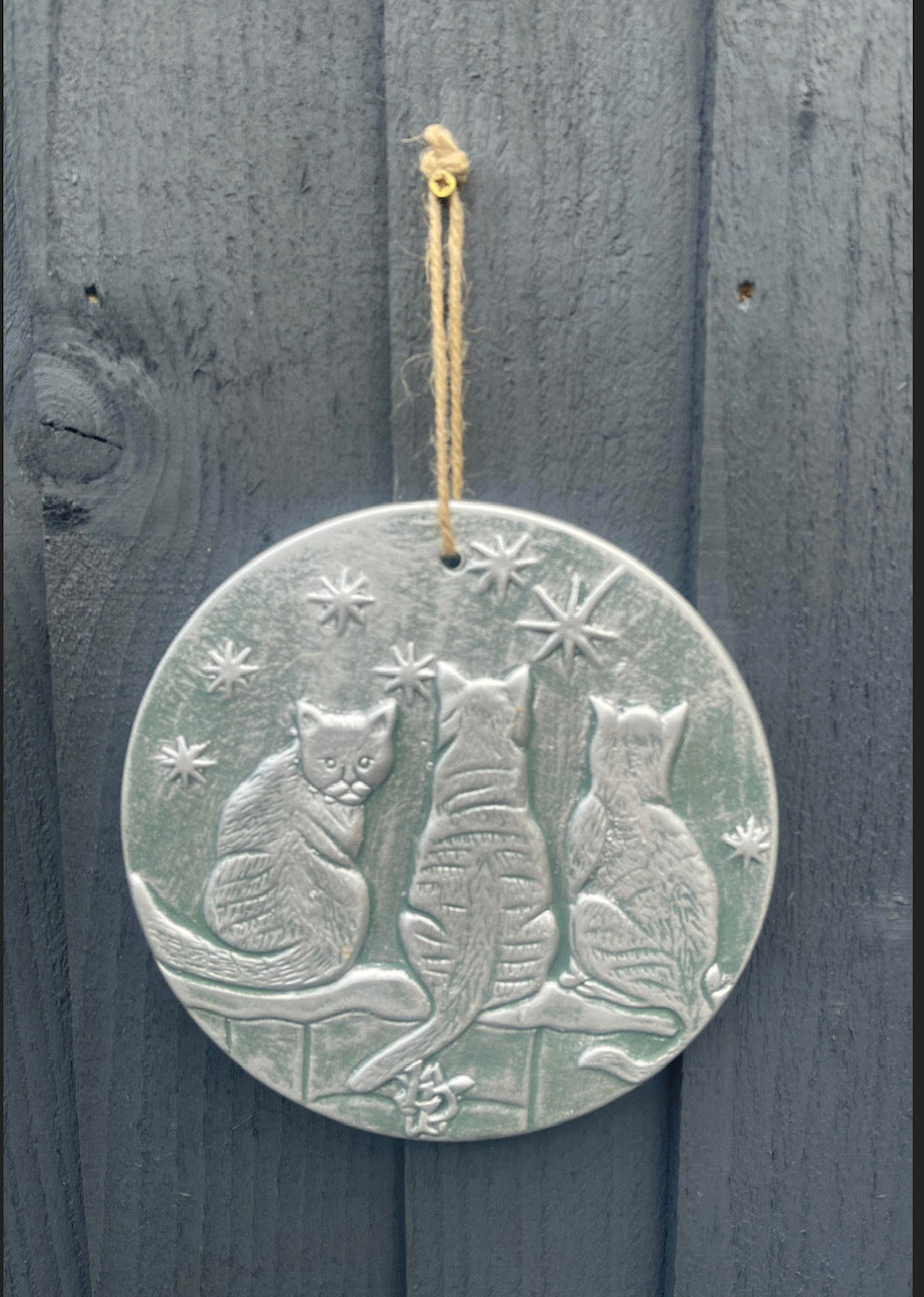 Star Gazing Cats Silver Terracotta Hanging Garden Wall Plaque