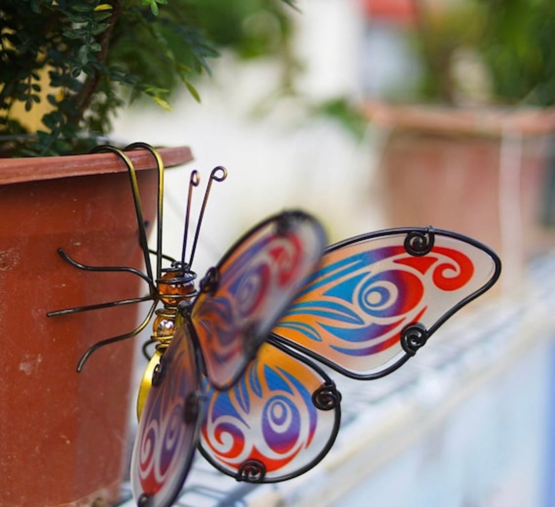 Glass Wing Butterfly, Honeybee or Dragonfly Decorative Plant Pot Hangers