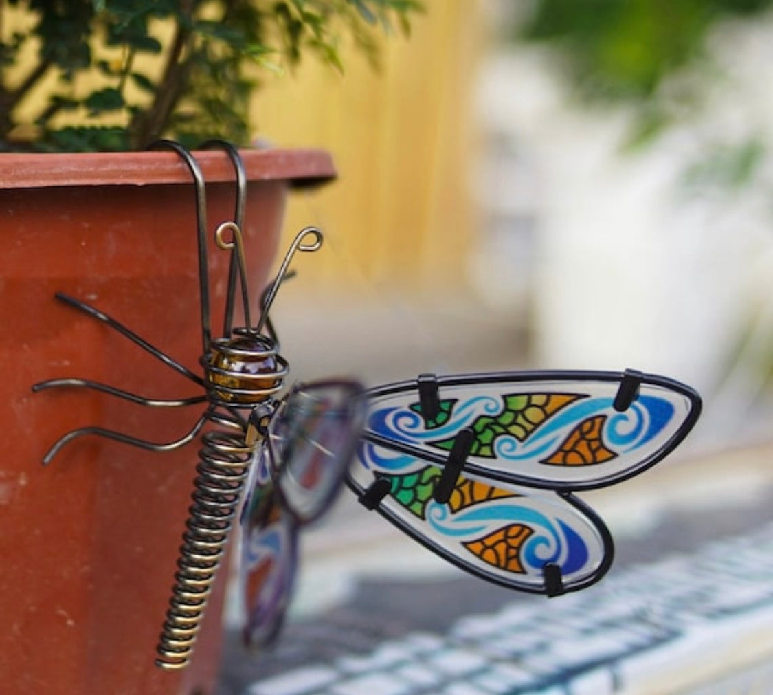 Glass Wing Butterfly, Honeybee or Dragonfly Decorative Plant Pot Hangers